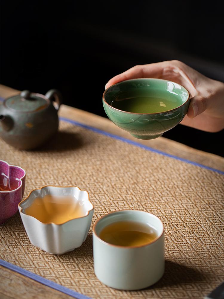 Elegant Five Kilns Tea Cup Set