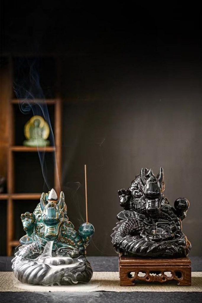 Chinese Dragon Backflow Incense Burner