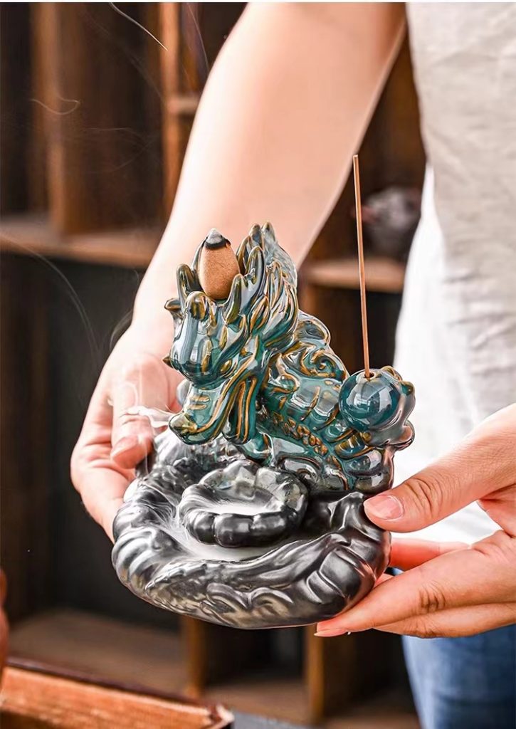 Chinese Dragon Backflow Incense Burner