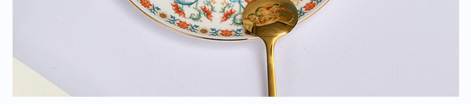 Chinese Floral Porcelain Coffee Cup Set