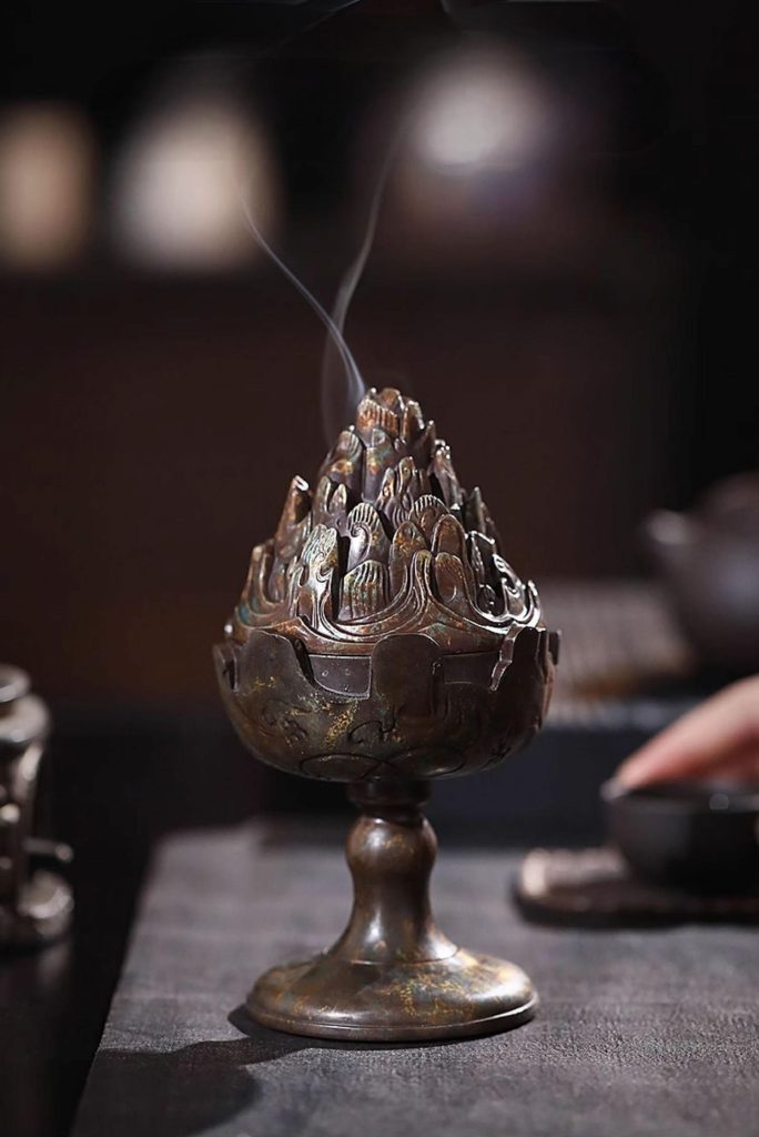 Museum Replicate Bronze Mountain Boshan Incense Burner detail