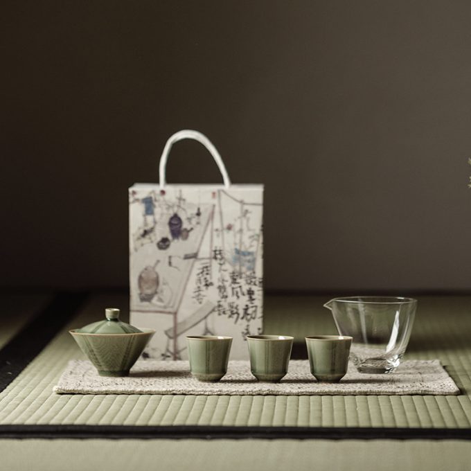 Traditional Yue Kiln Ceramic Gaiwan Tea Set