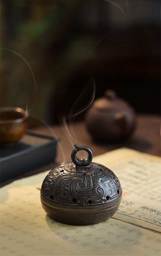 Han Dynasty-inspired incense burner