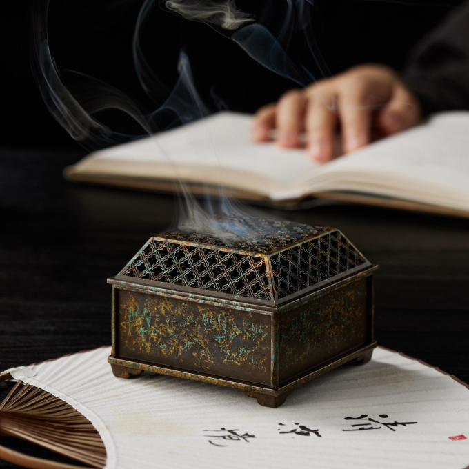 Vintage Metal Incense Burner with Intricate Bamboo Carving