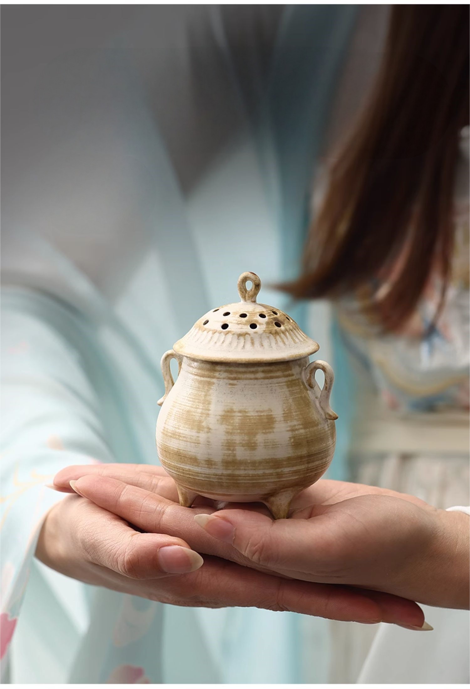 Handmade Song-Style Lacquered Ceramic Incense Burner