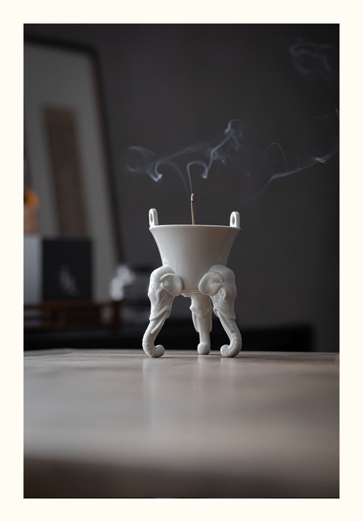 Multi-Use Elephant Heads Ceramic Incense Burner