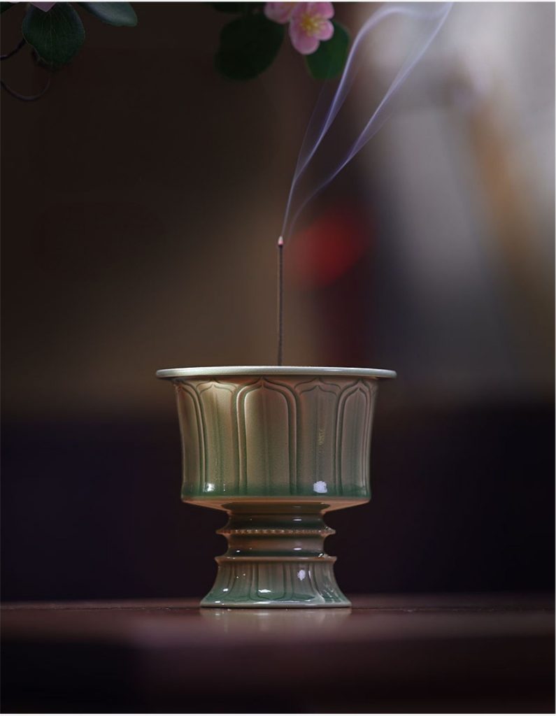 Song-Style Handcrafted Incense Burner in Jade Green