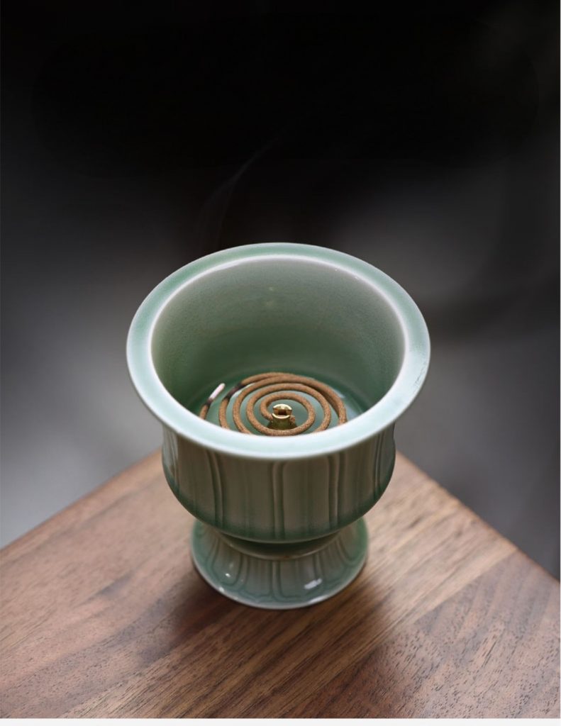 Song-Style Handcrafted Incense Burner in Jade Green