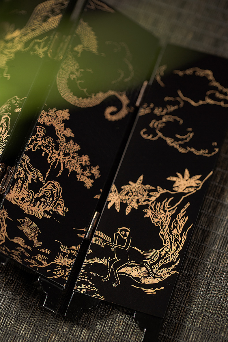 Mythical Mini Folding Screen Decor Inspired by Shanhai Jing