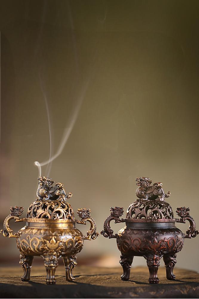 Ming Dynasty Xuande Incense Burner with Lid