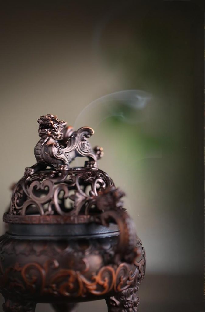 Ming Dynasty Xuande Incense Burner with Lid