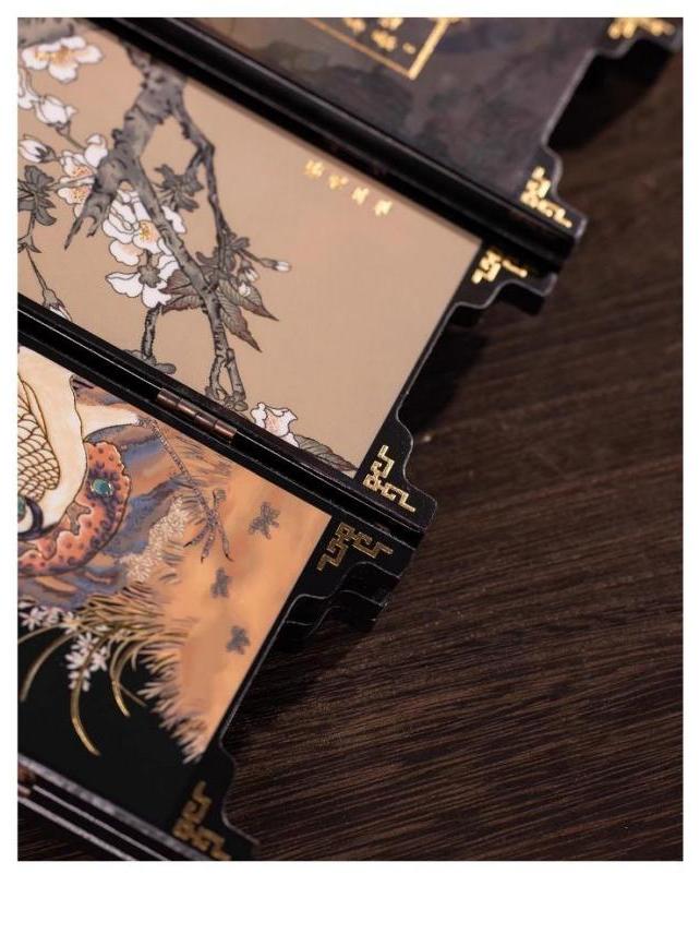 Decorative Chinese Mini Folding Screen - Silk Brocade Art