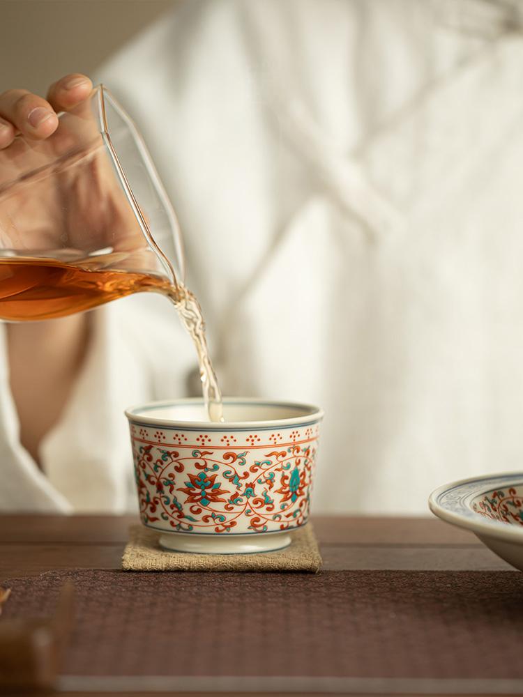 Red-Green Lotus Branch Ceramic Tea Cup